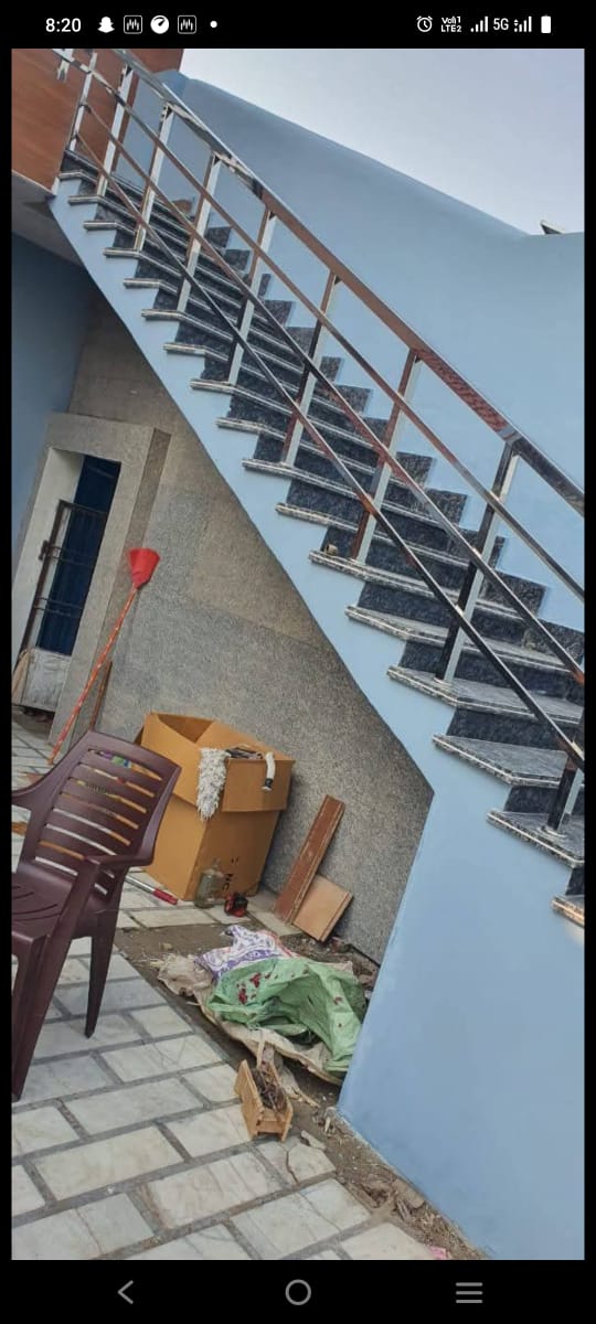 Outdoor railing