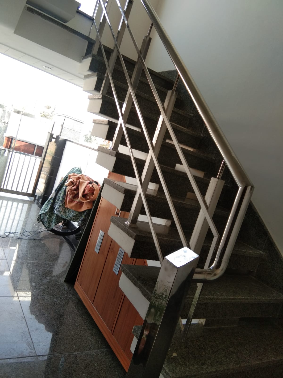 SS stair railing